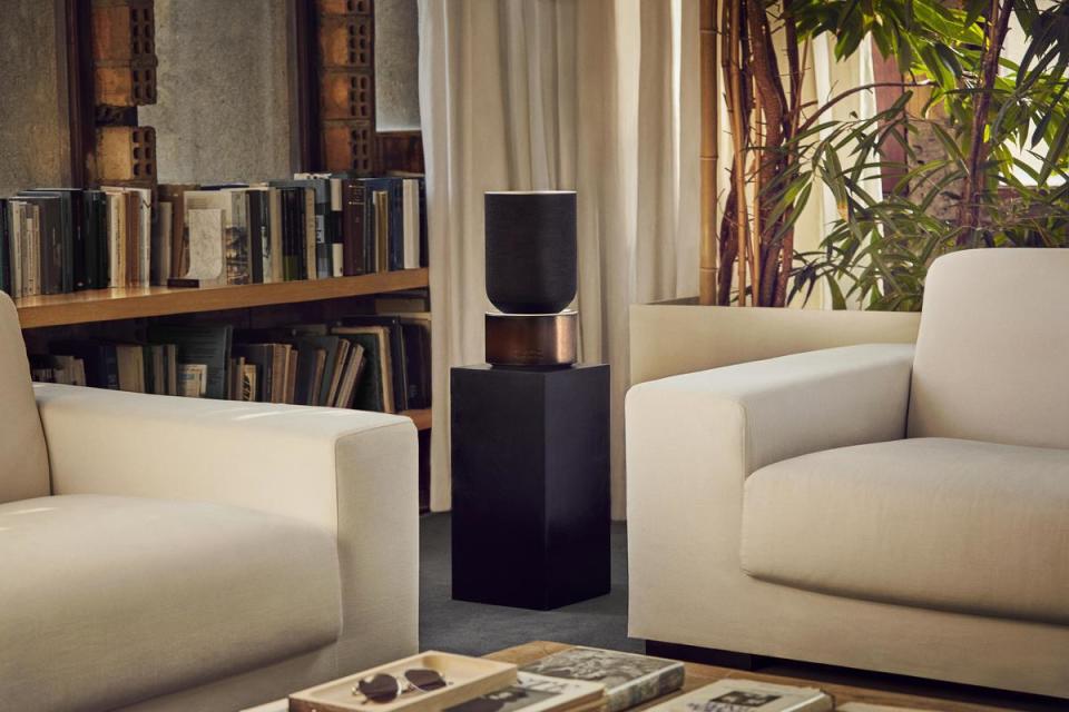 Berluti x Bang & Olufsen合作限量款Beosound Balance無線家居喇叭。NT$124,900（Berluti提供）