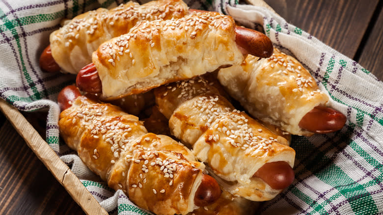 hot dogs wrapped in puff pastry