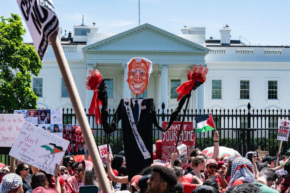 Pro-Palestinian demonstrators rally outside the White House in Washington, DC, on Saturday to protest against Israel's actions in Gaza. (Andrew Thomas/AFP / Getty Images)