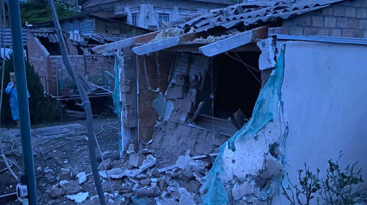 A damaged building. Photo: Lysak on Telegram