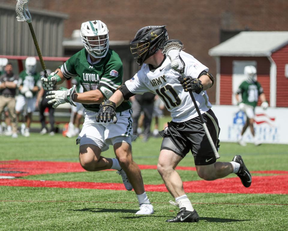 Army faceoff specialist Will Coletti (10) was named the MVP of the Patriot League tournament. ARMY ATHLETICS