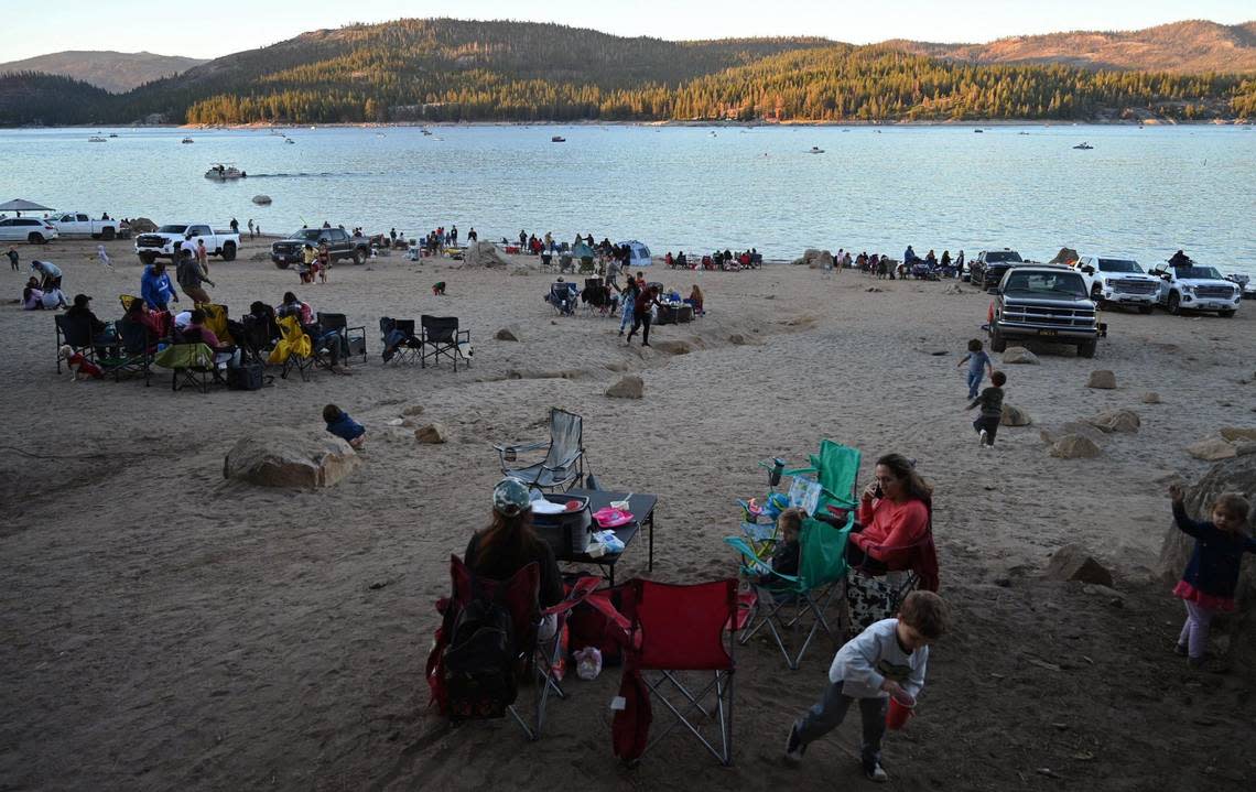 Families gather for barbecues, awaiting the 2022 Shaver Lake fireworks show Saturday, July 2, 2022 at Shaver Lake.