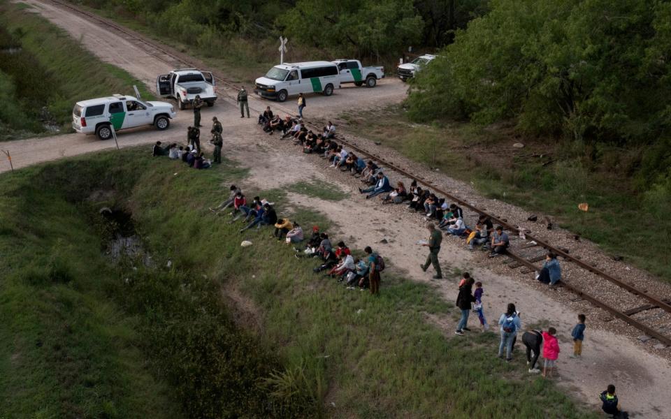 Migrants on the border - REUTERS/Adrees Latif