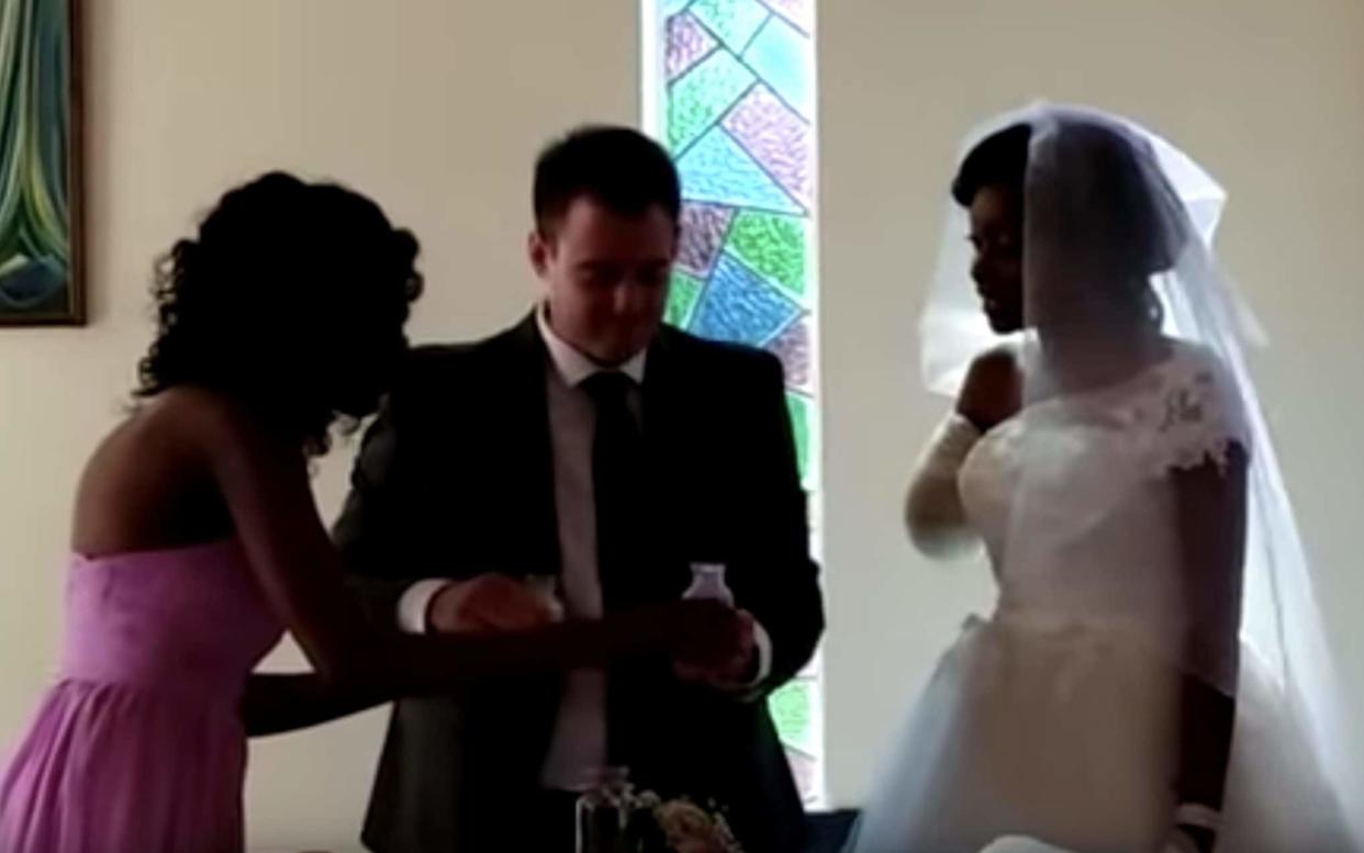 Englishman Jamie Fox married Zanele Ndlovu in Zimbabwe this weekend despite his bride being attacked by a crocodile several days before - YouTube