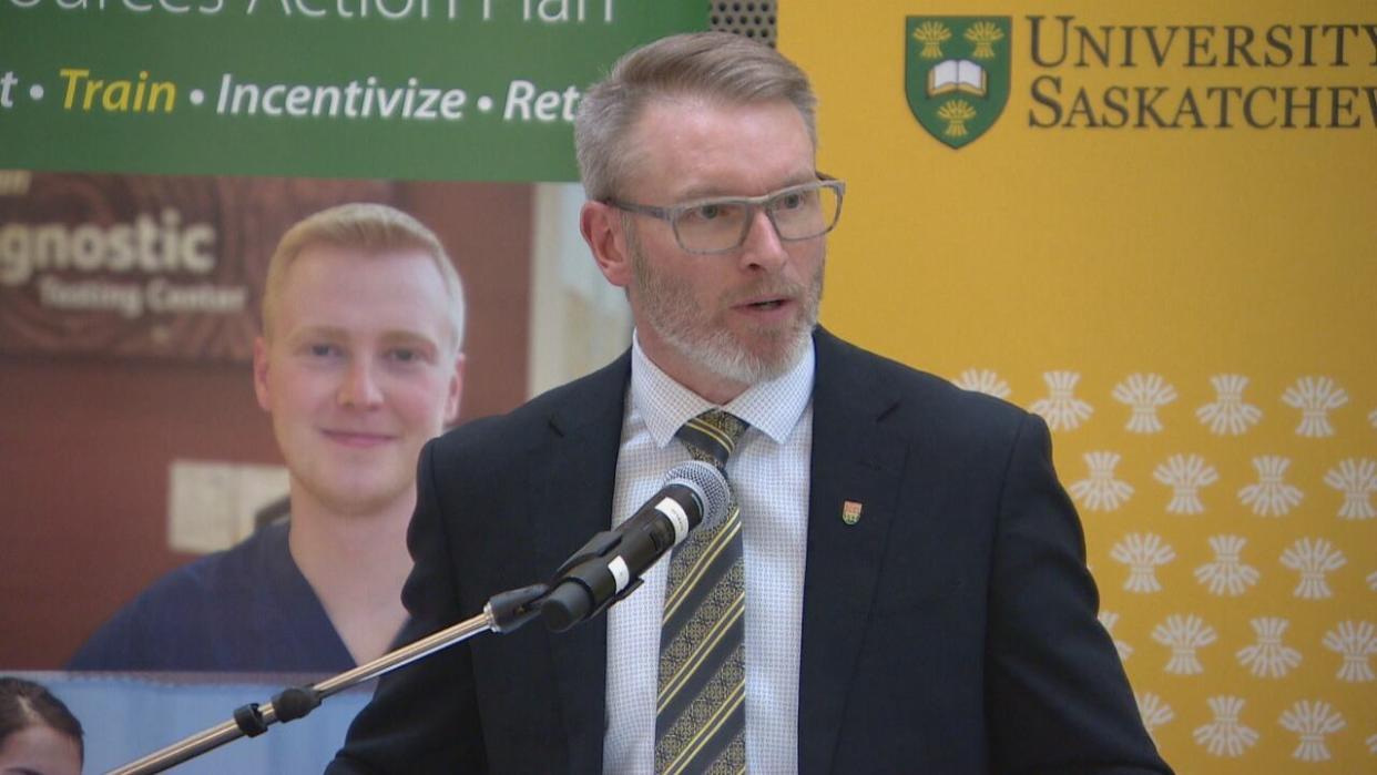 Health Minister Everett Hindley speaks at an event at the University of Saskatchewan on Friday announcing the addition of two-year master's programs for speech-language pathology and occupational therapy. (CBC News - image credit)