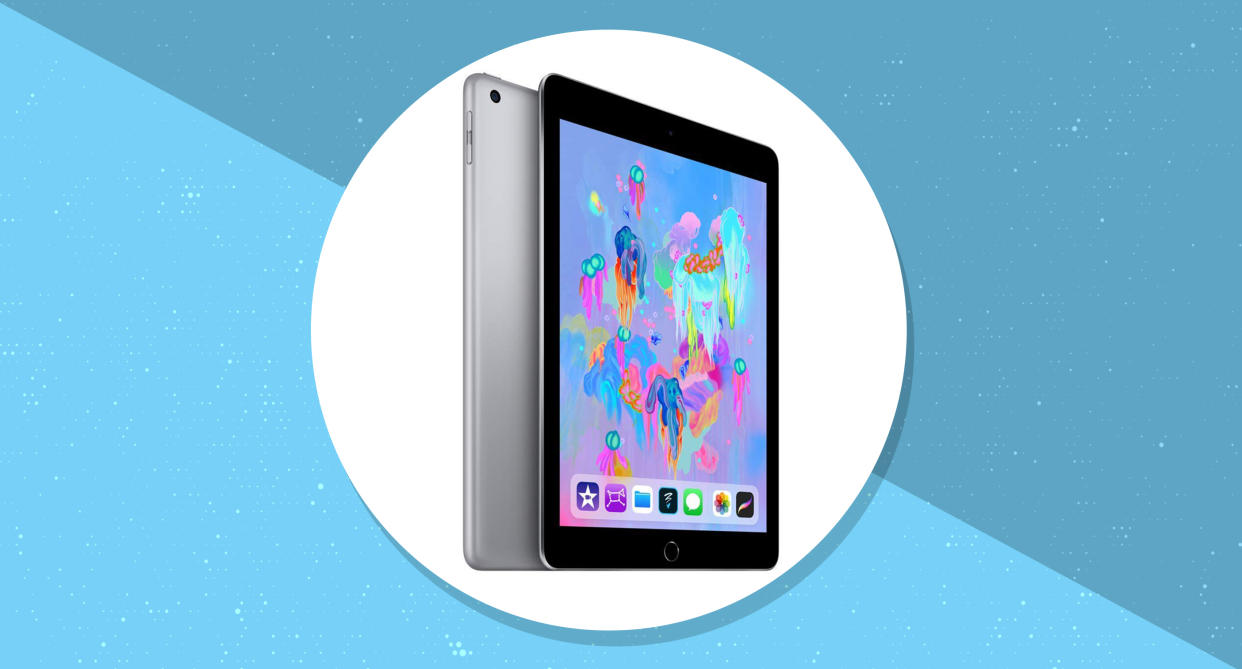 The Apple iPad (Wi-Fi, 32GB) iis on sale at Amazon. (Photo: Amazon)