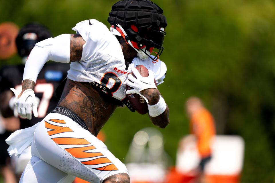 Cincinnati Bengals tight end Irv Smith Jr. showed the impact he can make over the middle of the field on Thursday.