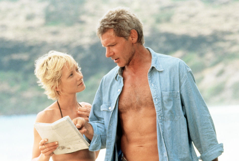 Anne Heche, Harrison Ford, in Six Days Seven Nights, 1998. (Everett Collection)