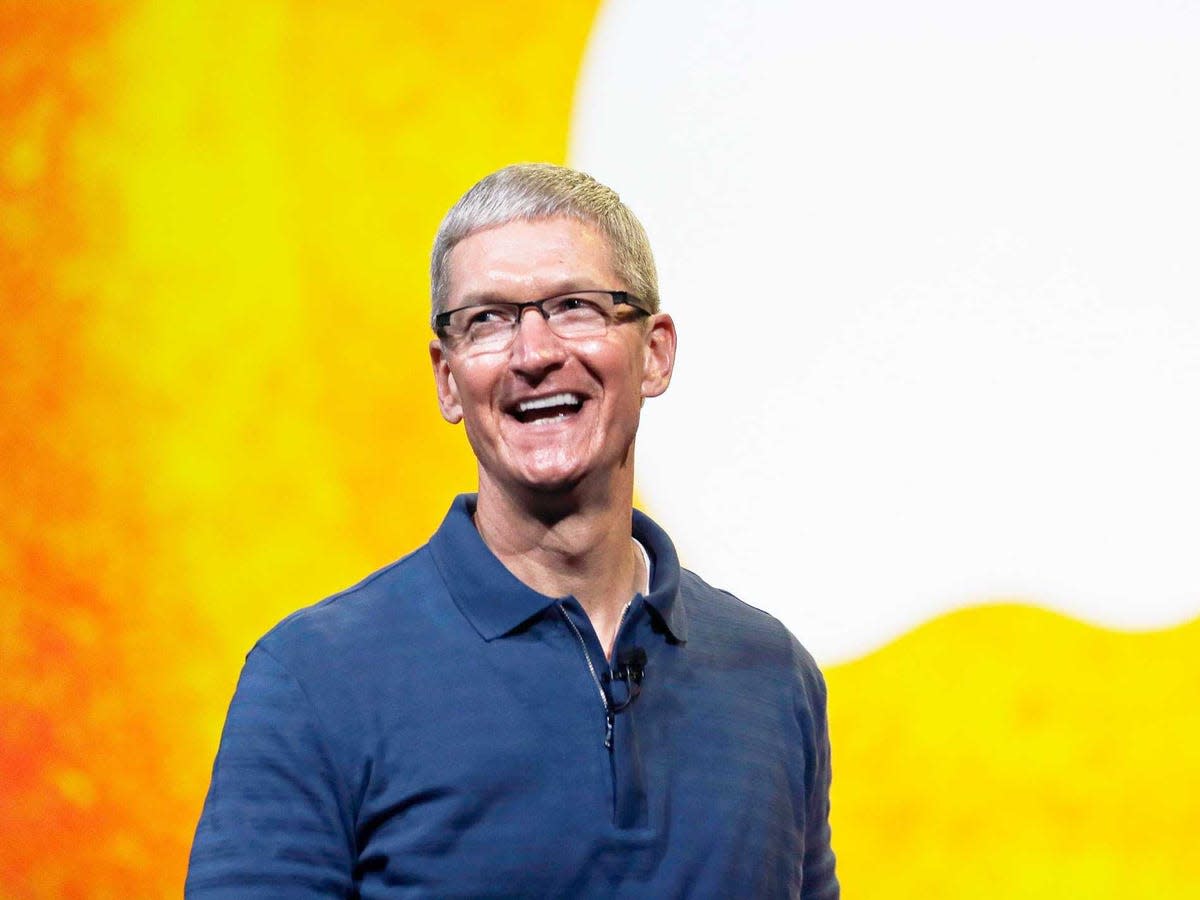 tim cook apple