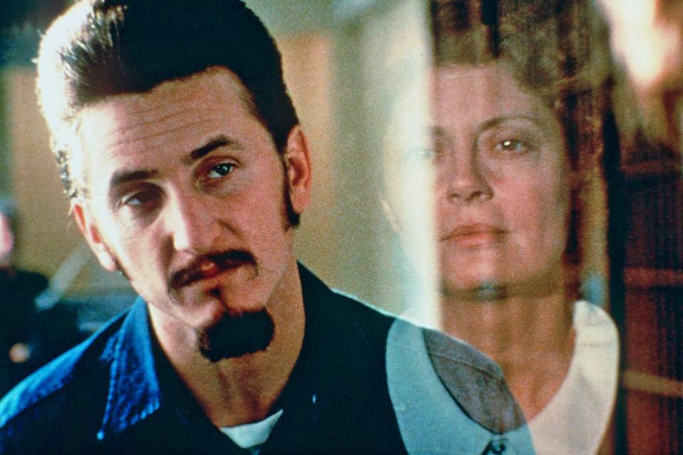 1996 SEAN PENN AND SUSAN SARANDON STAR IN TIM ROBBINS NEW MOVIE "DEAD MAN WALKING"