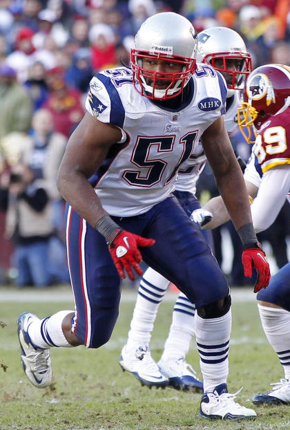 Patriots LB Jerod Mayo could miss season with pectoral injury