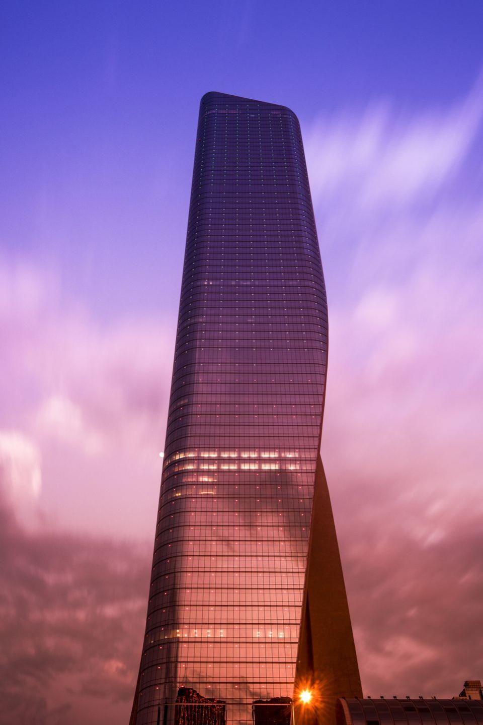 Al Hamra Tower