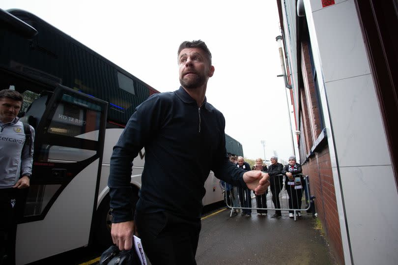 St Mirren manager Stephen Robinson