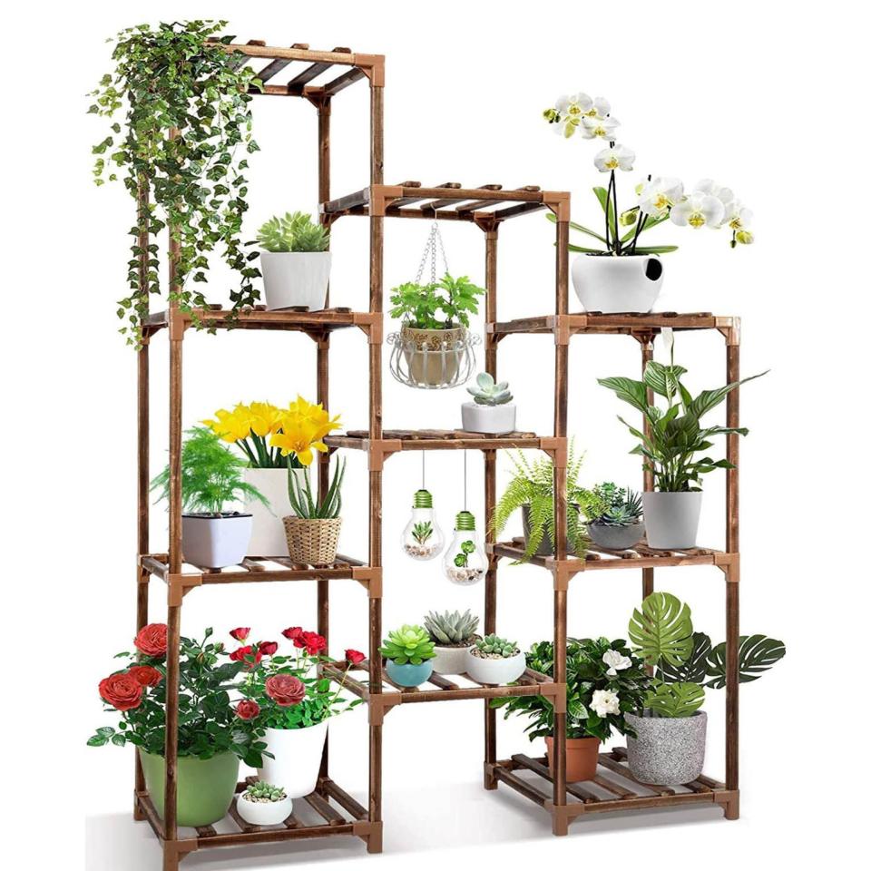 10) cfmour Plant Stand