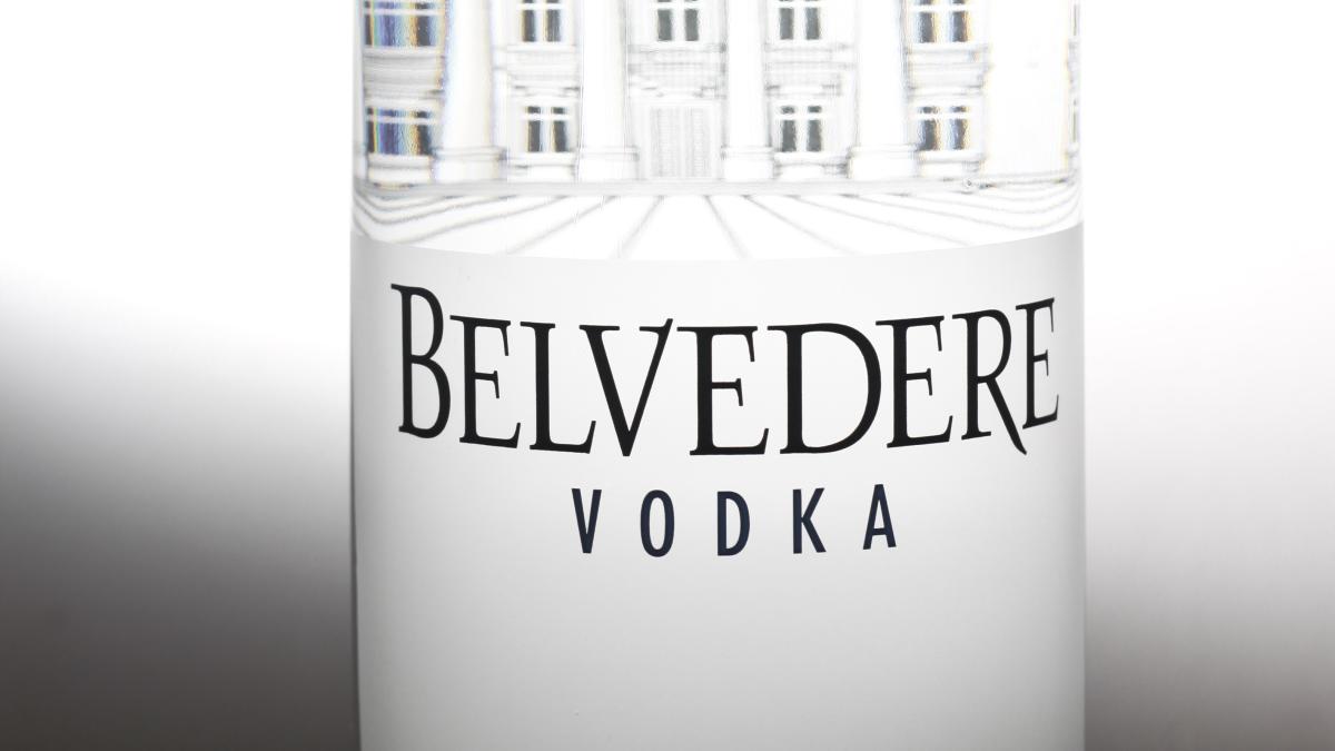 belvedere vodka logo png