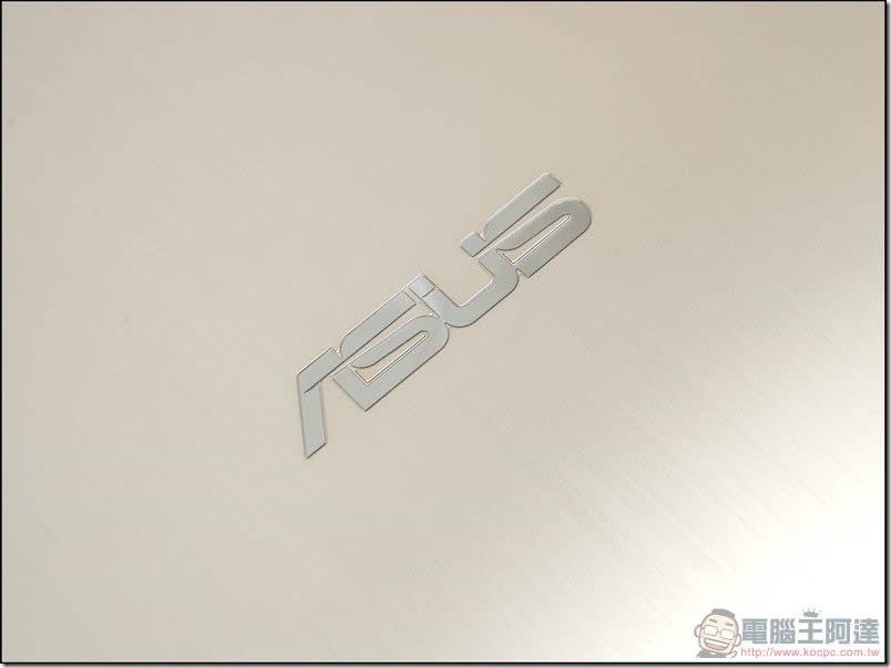 ASUS VivoBook S15 S510 開箱 、評測 – 輕・力綻放、不到1.5公斤！效能與輕薄兼具的美型筆電