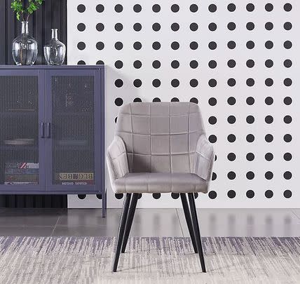 Pick an ergonomic dining chair that’s suitable for doing a day’s work