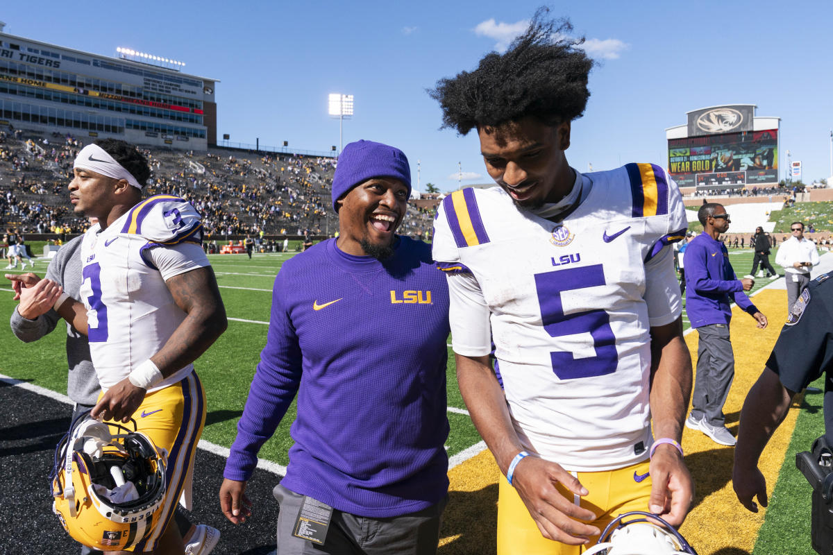 For LSU and South Carolina, It's the Final Four of Sideline Style - WSJ