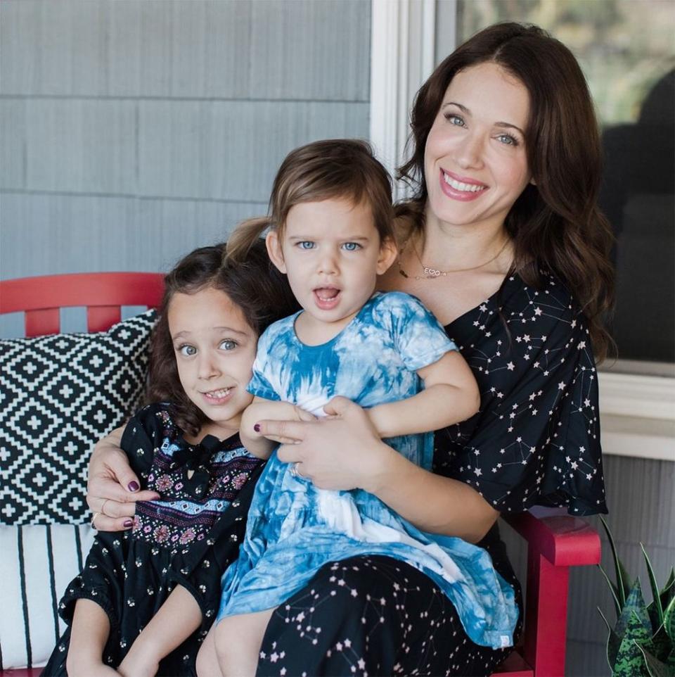 Marla Sokoloff with daughters Elliotte and Olive