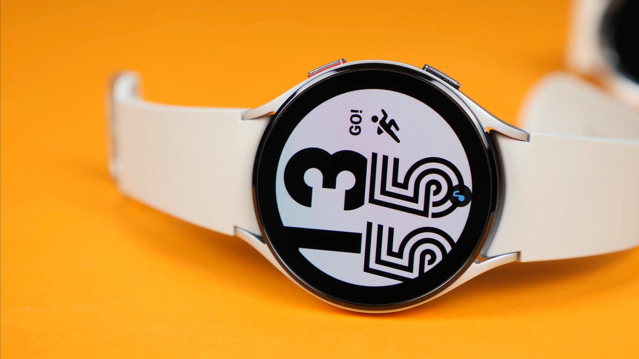  Samsung Galaxy Watch 4 on an orange background 