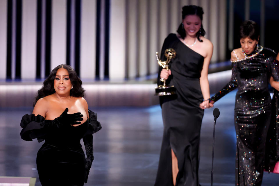 Niece Nash accepting her Emmy