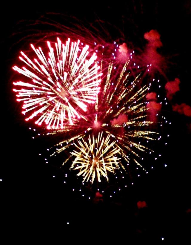 New Year's Eve fireworks show returning to Louisiana Downs Casino and