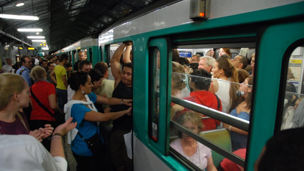 métro bondé