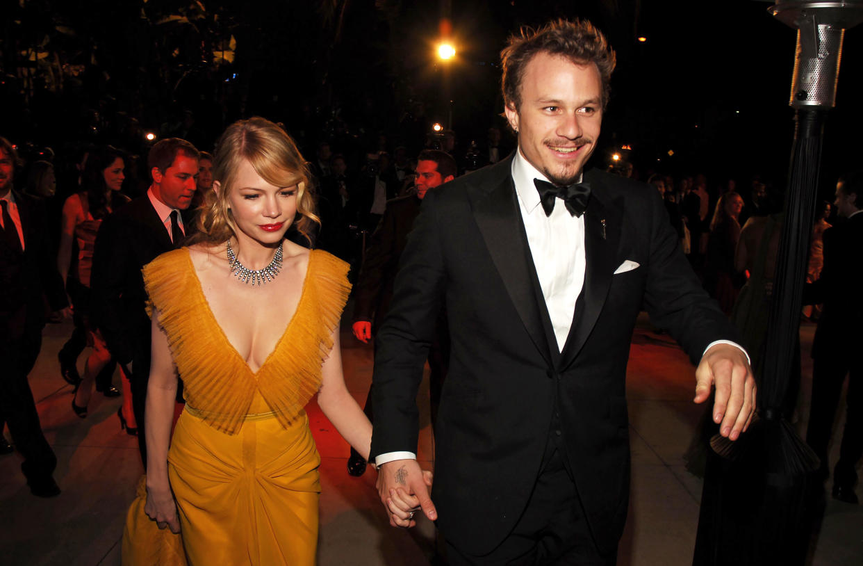 Michelle Williams and Heath Ledger at the Vanity Fair Oscar Party on March 5, 2006. (Billy Farrell/Patrick McMullan / Getty Images)