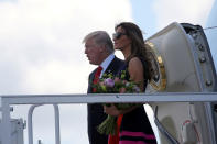 <p>President Donald Trump and First Lady Melania Trump board Air Force One for their trip to Germany, at Warsaw Chopin Airport in Warsaw, Poland, July 6, 2017. (Photo: Carlos Barria/Reuters) </p>