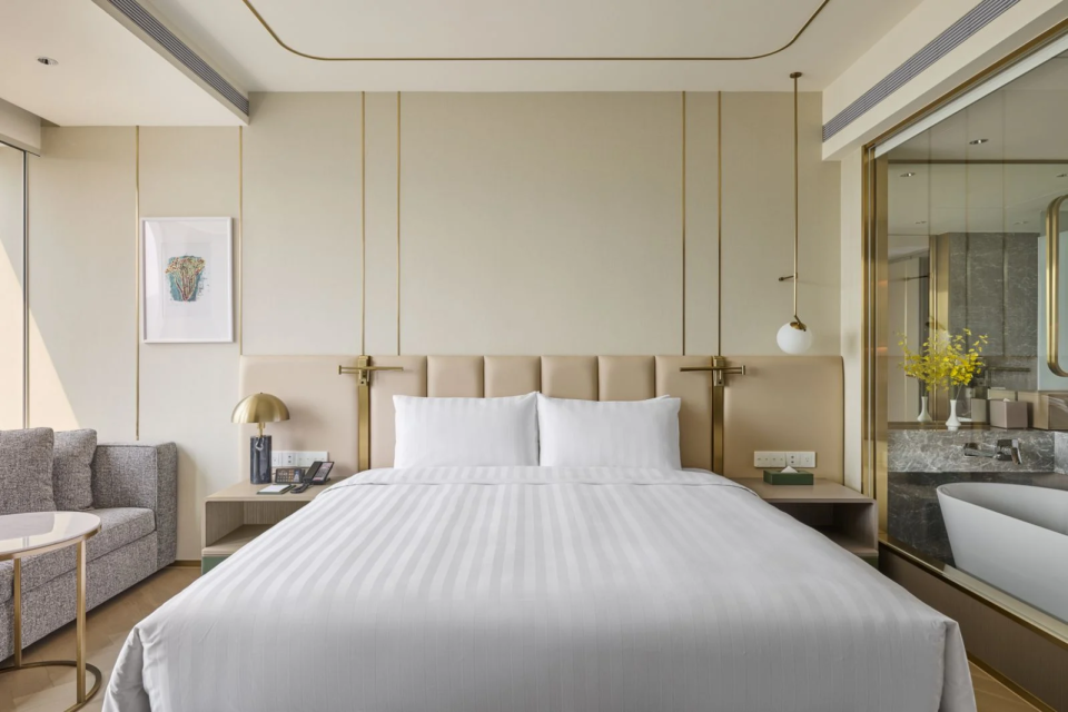 以上 台北漢來大飯店-提供一大床與兩床住宿選擇。（Photo: 台北漢來大飯店）