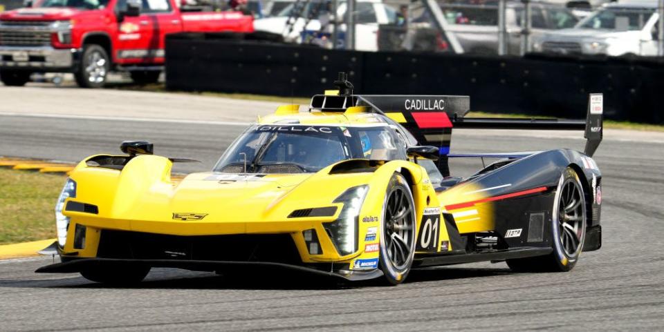 auto jan 22 imsa roar before the rolex 24