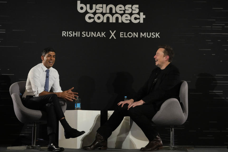 FILE - Britain's Prime Minister Rishi Sunak, left, attends an in-conversation event with Tesla and SpaceX's CEO Elon Musk in London, Thursday, Nov. 2, 2023. Sunak discussed AI with Elon Musk in a conversation that is played on the social network X, which Musk owns.(AP Photo/Kirsty Wigglesworth, Pool, File)