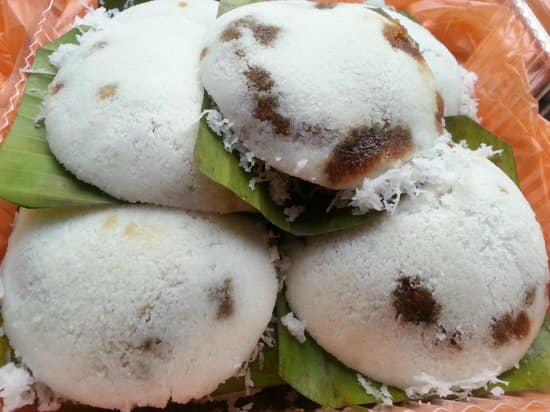 Putu Piring - food