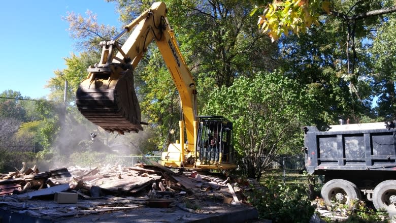 Flooding response dominates Pierrefonds-Roxboro campaign