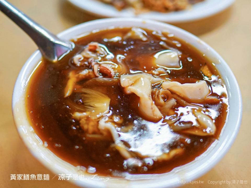 台南永樂市場｜黃家鱔魚意麵＆水仙宮粽葉米糕