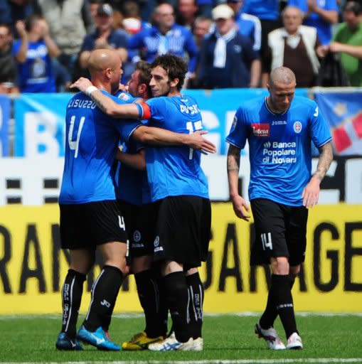 Novara players during a Serie A match on April 25. Novara, who visit Fiorentina on Wednesday, need to win their final three matches and hope Lecce and Genoa fail to pick up more than a point from theirs to manage an unlikely escape from the drop