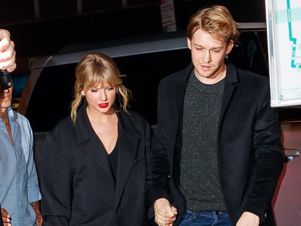 taylor swift joe alwyn