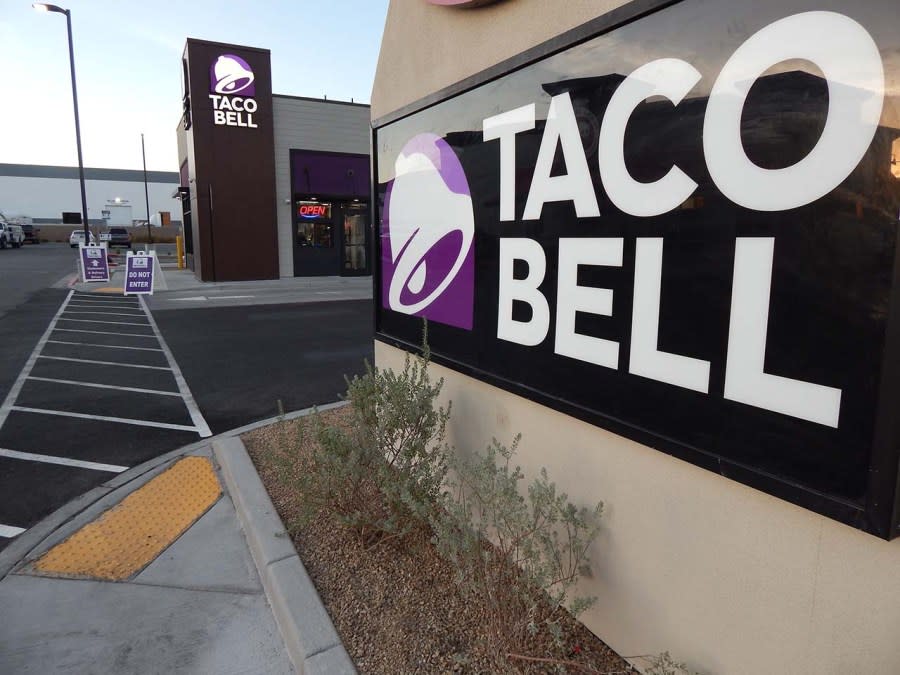 The Taco Bell at 2288 E. Craig Road. (Greg Haas / 8NewsNow)
