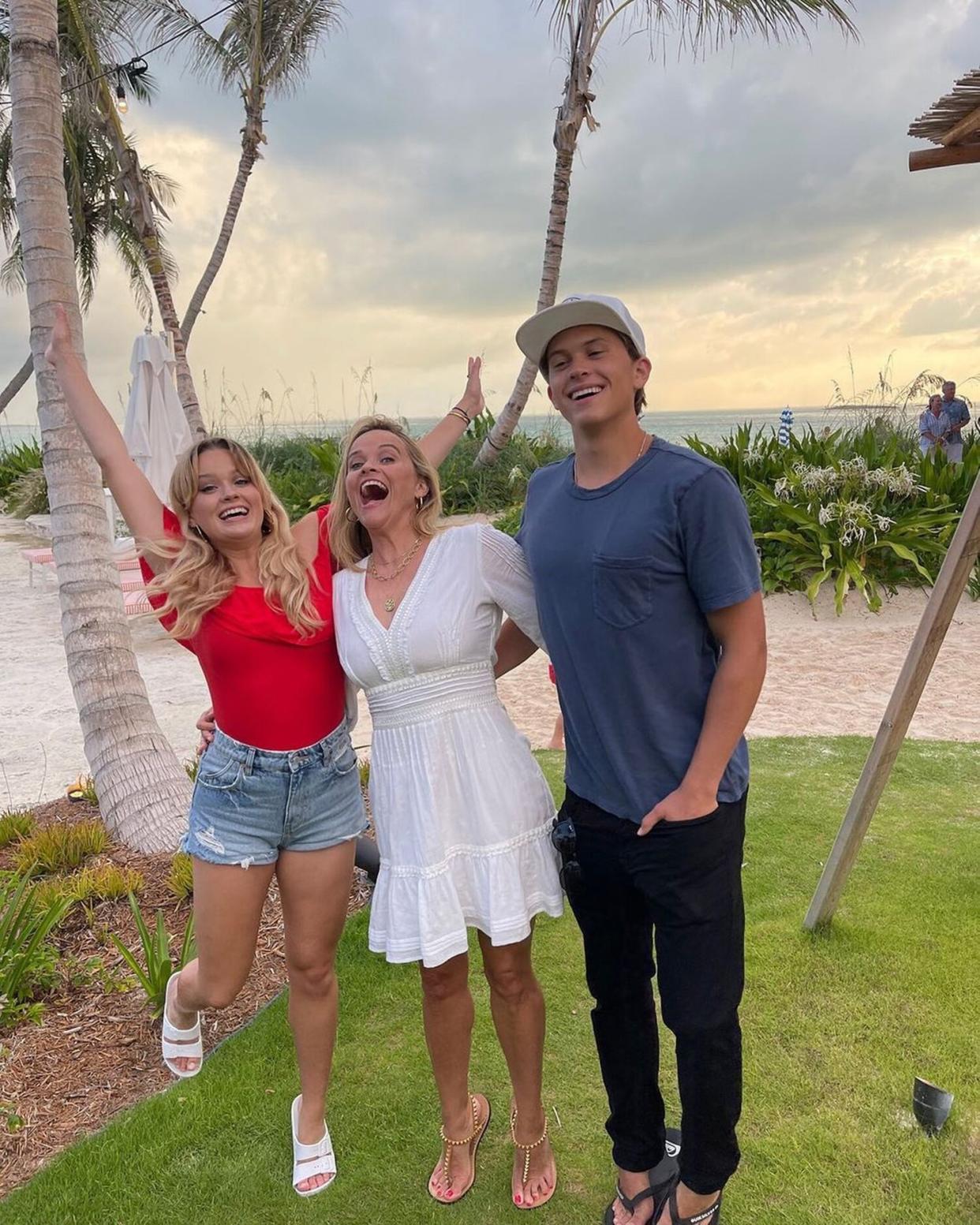 Reese Witherspoon Instagram