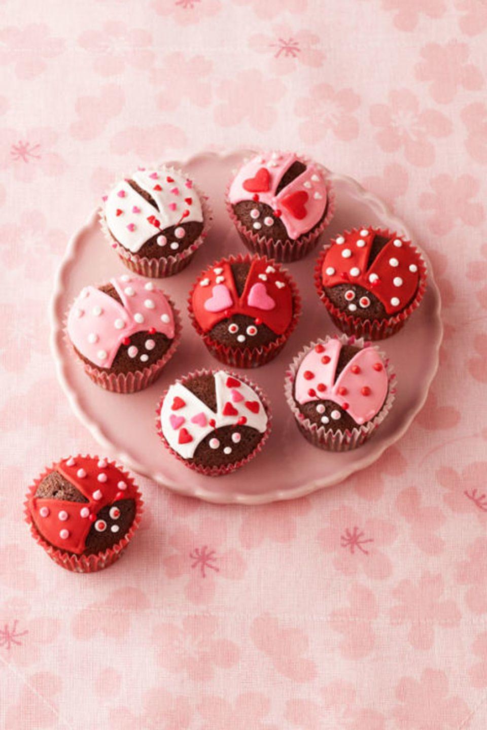 Chocolate Lovebug Cupcakes