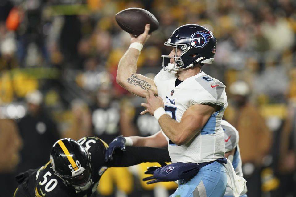 Tennessee Titans quarterback Will Levis looks to throw a pass against the Pittsburgh Steelers during the first half of an NFL football game Thursday, Nov. 2, 2023, in Pittsburgh. (AP Photo/Matt Freed)