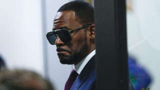 In this file photo, singer R. Kelly is seen at the Daley Center in Chicago for a child supportÂ&nbsp;hearing onÂ&nbsp;March 13, 2019. (Jose M. Osorio/Chicago Tribune/Tribune News Service via Getty Images)