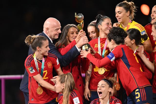 FIFA announces creation of a Women's Club World Cup, but there is a lot to  overcome - All For XI