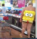 <b>Schwammkopf</b><br><br>Das ist doch mal ein Outfit, das wie angegossen sitzt. Spongebob Schwammkopf … naja, wer’s tragen kann.