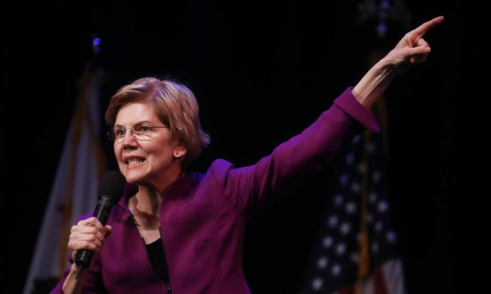 ***BESTPIX*** Elizabeth Warren Brings Her Presidential Campaign To Southern California<br>***BESTPIX*** GLENDALE, CA - FEBRUARY 18: U.S. Senator and Democratic presidential candidate Elizabeth Warren (D-MA) speaks at an organizing event on February 18, 2019 in Glendale, California. Warren is attempting to become the Democratic nominee in a crowded 2020 presidential field and is the first candidate to have a public campaign event in the metropolitan area of Los Angeles. (Photo by Mario Tama/Getty Images)