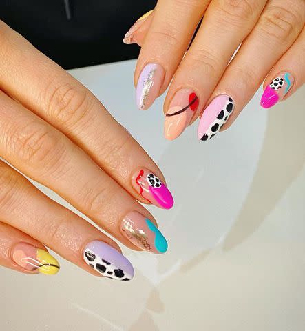 <p><a href="https://www.instagram.com/nails_and_beauty_by_daisy/" data-component="link" data-source="inlineLink" data-type="externalLink" data-ordinal="1">nails_and_beauty_by_daisy</a></p>