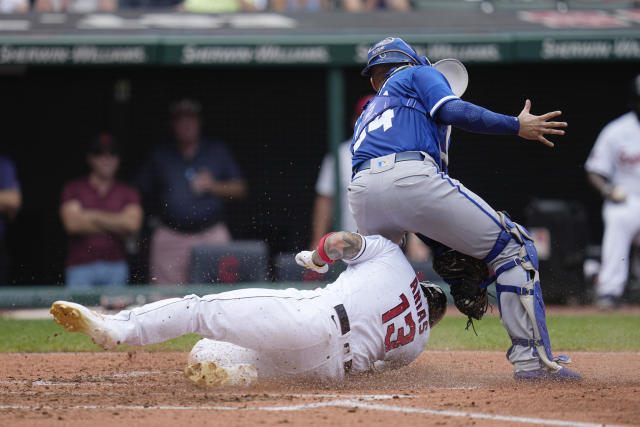 José Ramírez homers twice, drives in three to lead Guardians past