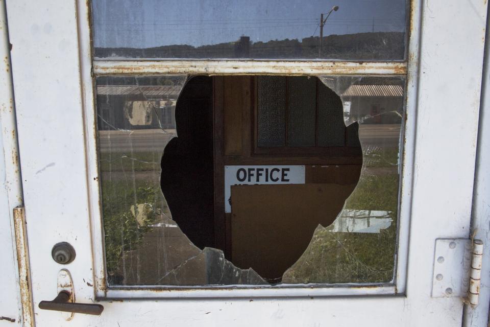 The Wider Image: The Legacy of "King Cotton" in the American South