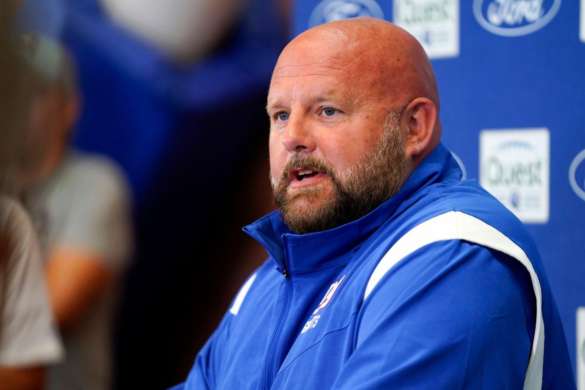 Giants coach Brian Daboll gives injury, roster status update for