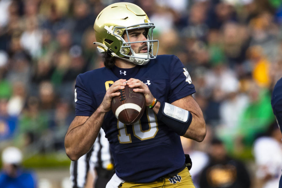 Notre Dame quarterback Sam Hartman (10) looks to throw during the first half of an NCAA college football game against Pittsburgh Saturday, Oct. 28, 2023, in South Bend, Ind. (AP Photo/Michael Caterina)